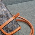 Single shoulder large capacity travel bag